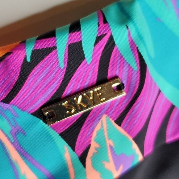 M NEW SKYE BLACK PURPLE TROPICAL PALM HIGH RISE SWIMSUIT SWIM BOTTOMS MEDIUM - Picture 3 of 5